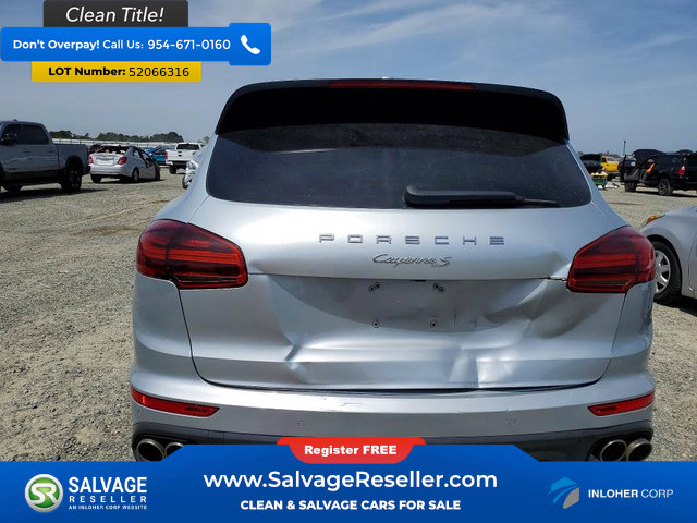 Used 2015 Porsche Cayenne S AWD/4WD image 8