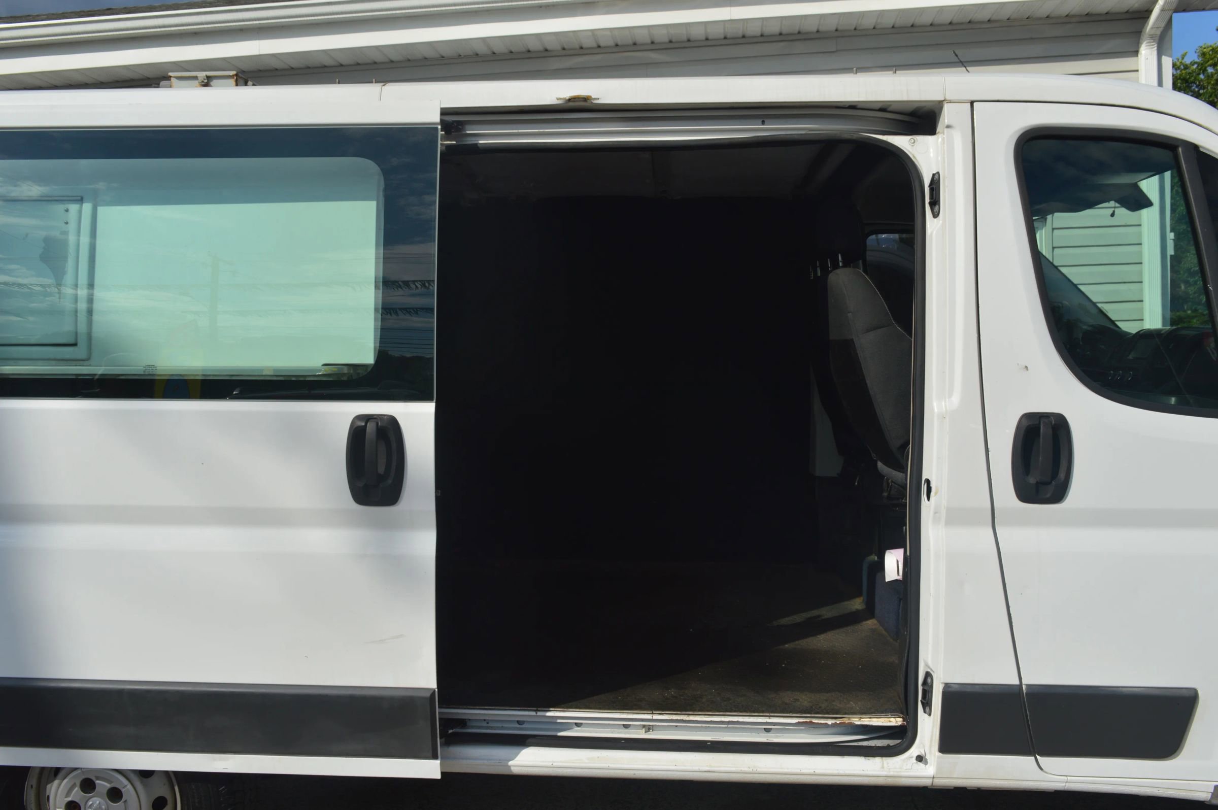 Used 2014 RAM ProMaster 1500 w/ Interior Convenience Group FWD image 16