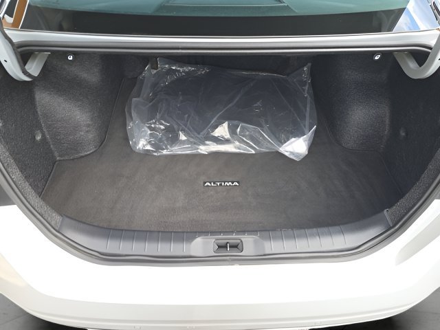 Used 2024 Nissan Altima 2.5 SL AWD/4WD image 27