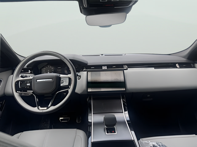 Certified 2026 Land Rover Range Rover Velar Dynamic SE AWD/4WD image 12