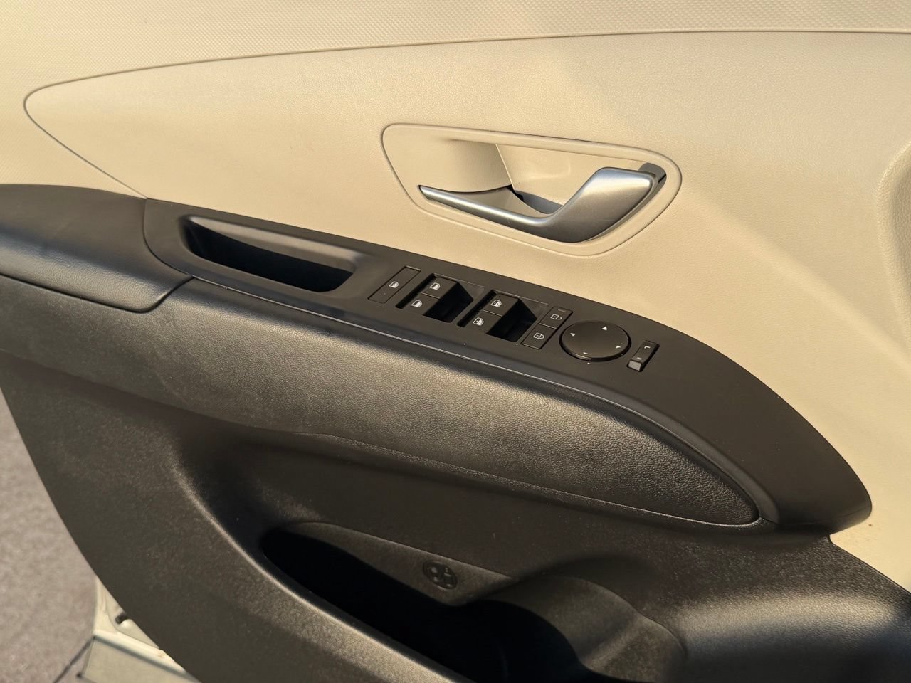 Used 2025 Hyundai Tucson SEL FWD image 26
