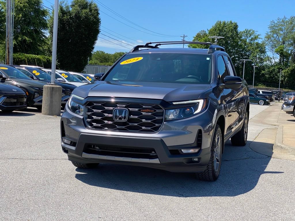 Used 2024 Honda Ridgeline TrailSport image 3