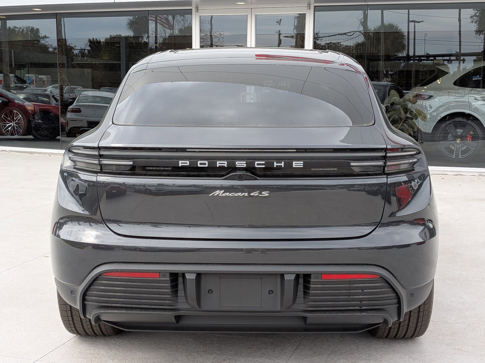 New 2026 Porsche Macan 4S Electric image 10