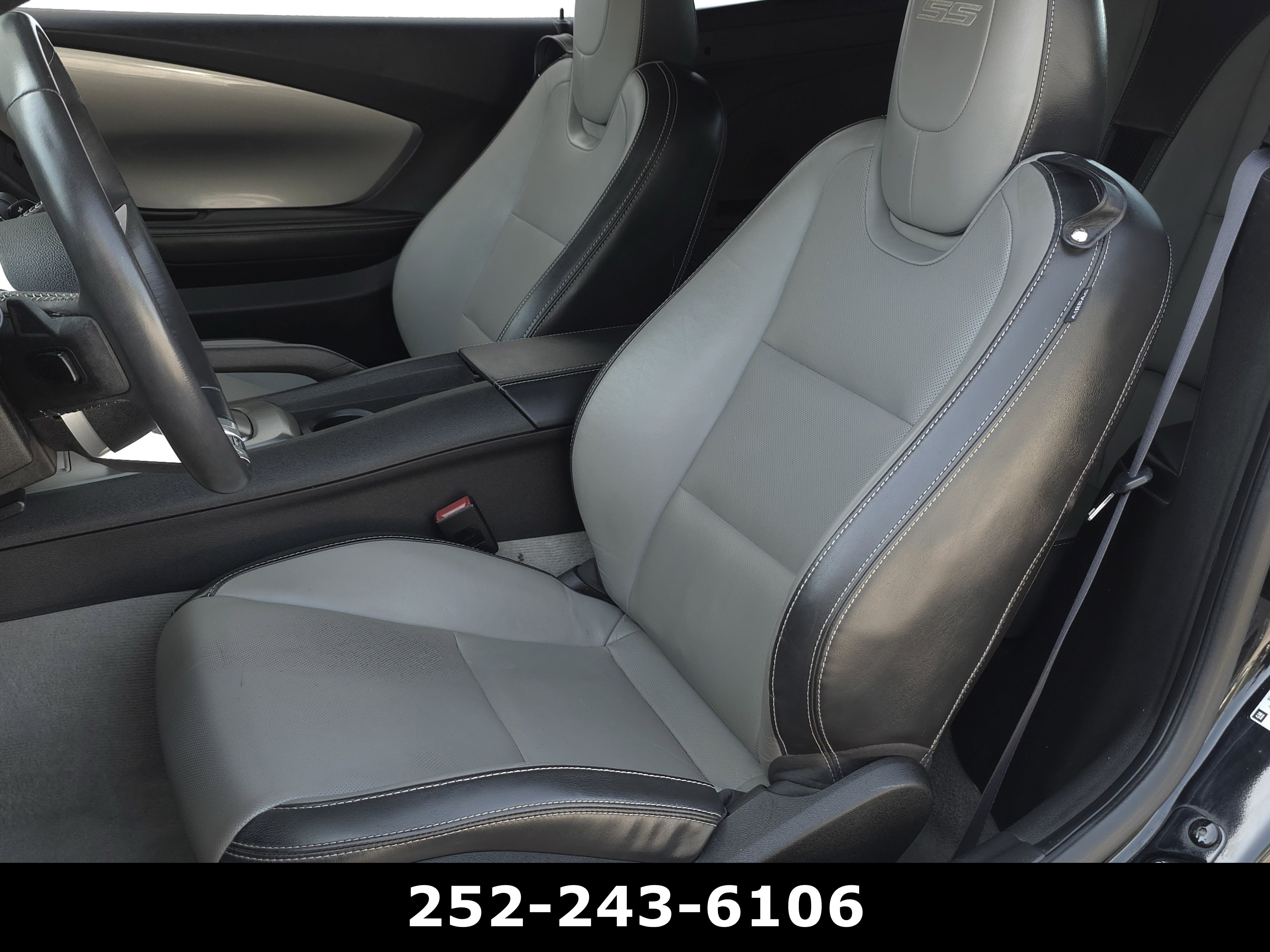 Used 2011 Chevrolet Camaro SS w/ RS Package image 9