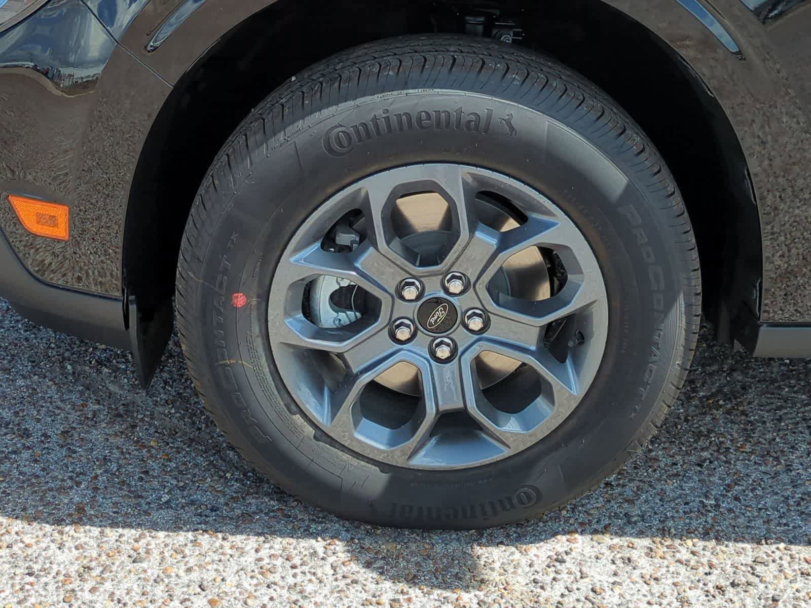 New 2025 Ford Maverick XLT w/ Equipment Group 302A AWD/4WD image 31