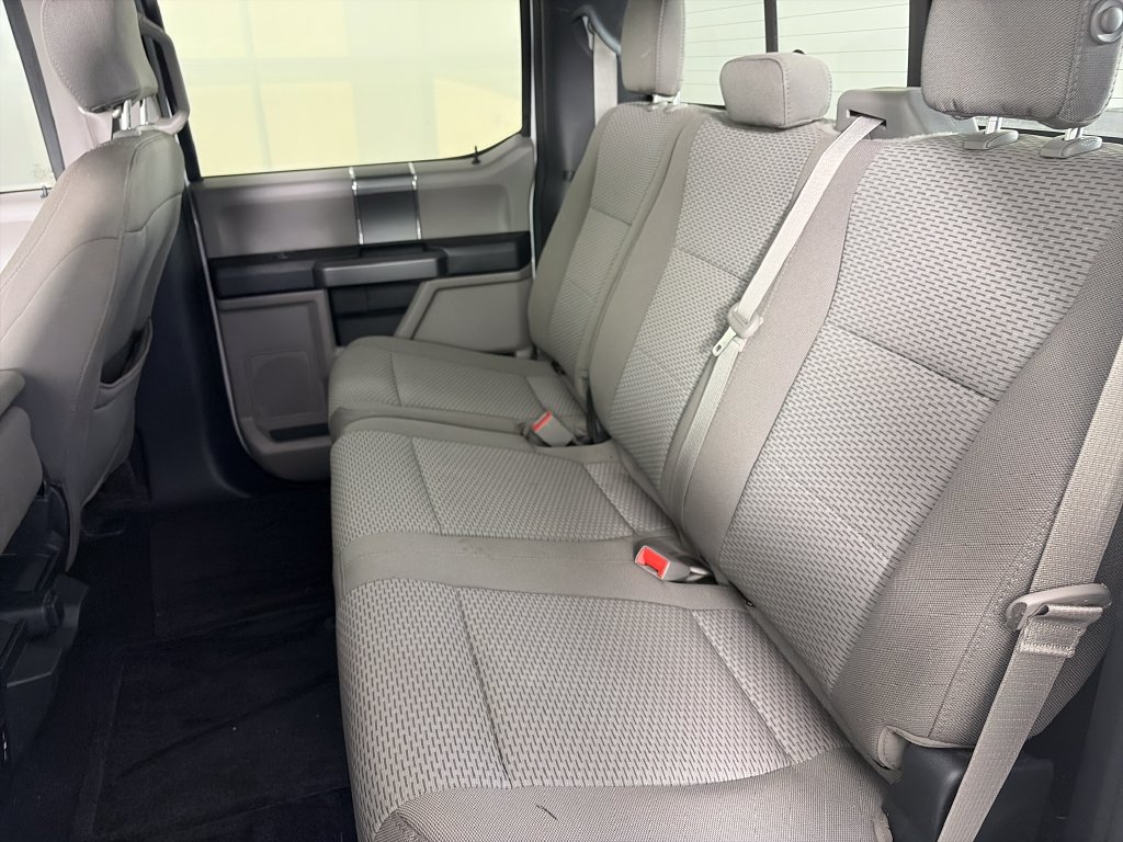 Used 2018 Ford F150 XLT w/ Equipment Group 302A Luxury AWD/4WD image 13