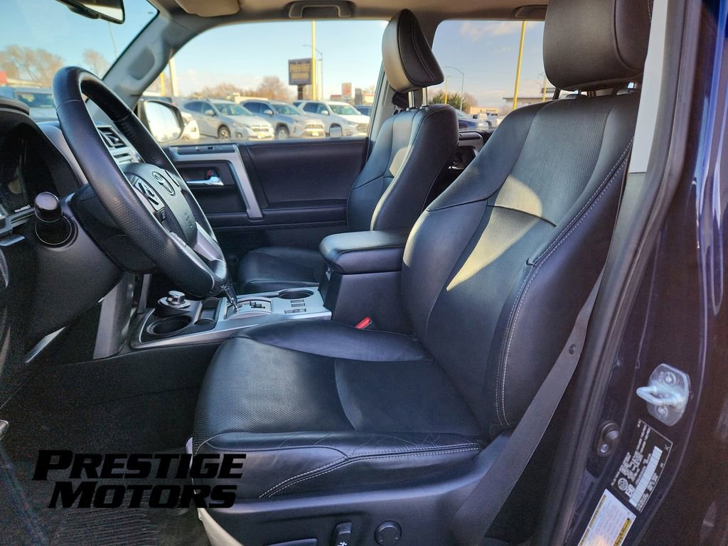 Used 2018 Toyota 4Runner Limited AWD/4WD image 17