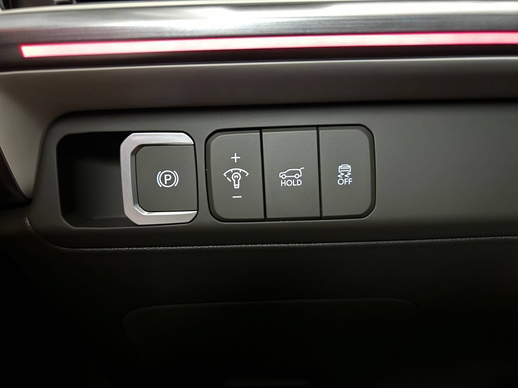 New 2025 Hyundai Santa Fe Calligraphy FWD image 25