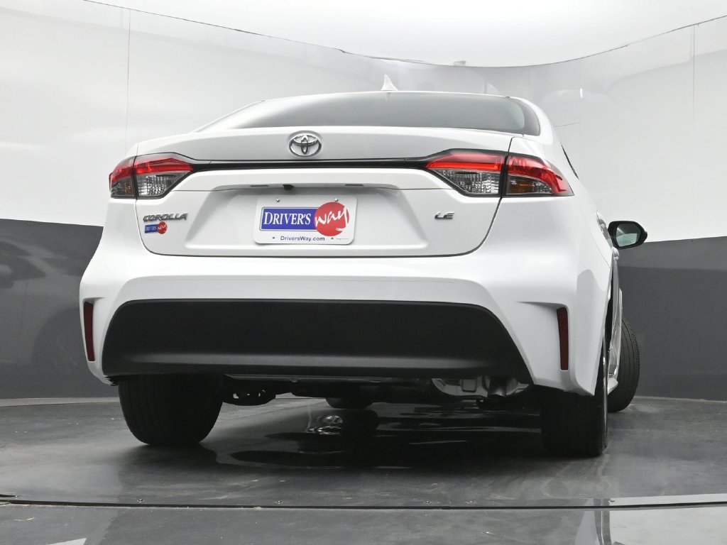 Used 2023 Toyota Corolla LE FWD image 28