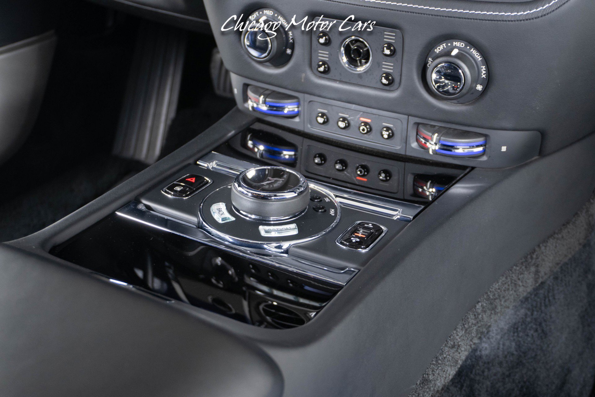 Used 2017 Rolls-Royce Wraith image 49