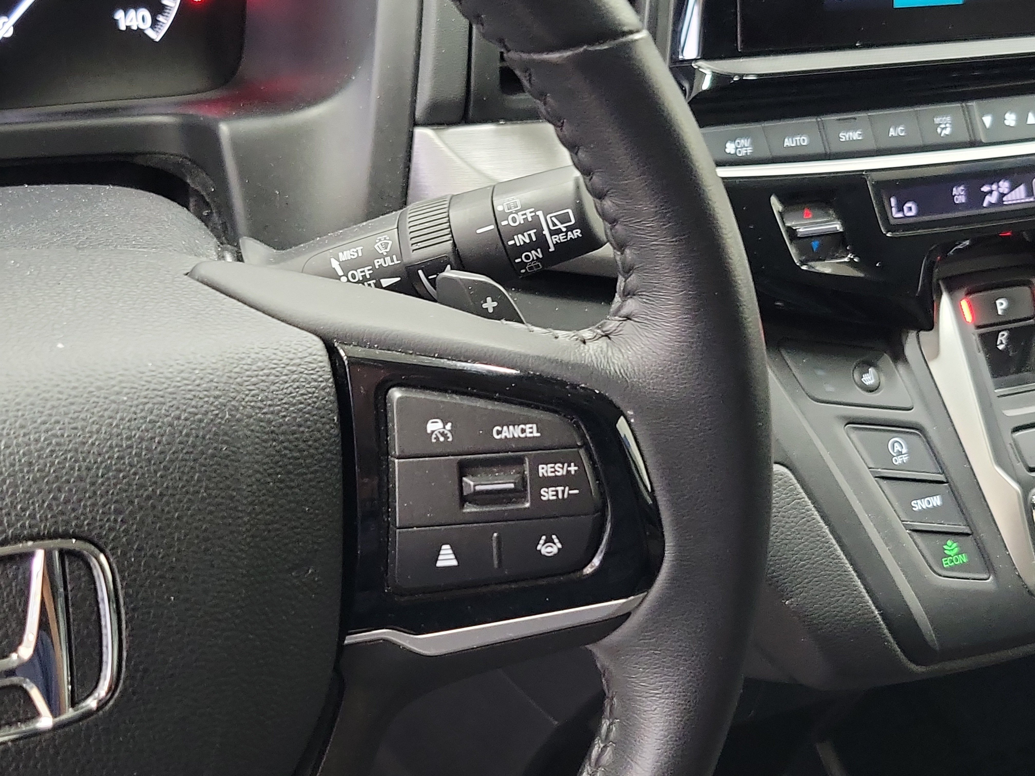 Used 2025 Honda Odyssey EX-L image 28