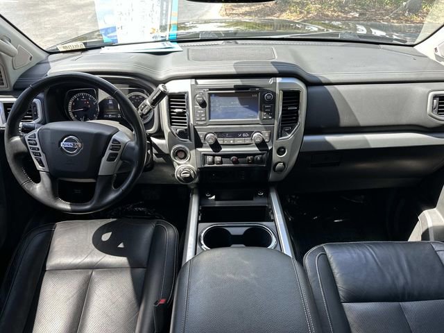 Used 2018 Nissan Titan PRO-4X w/ Pro-4x Convenience Package image 15