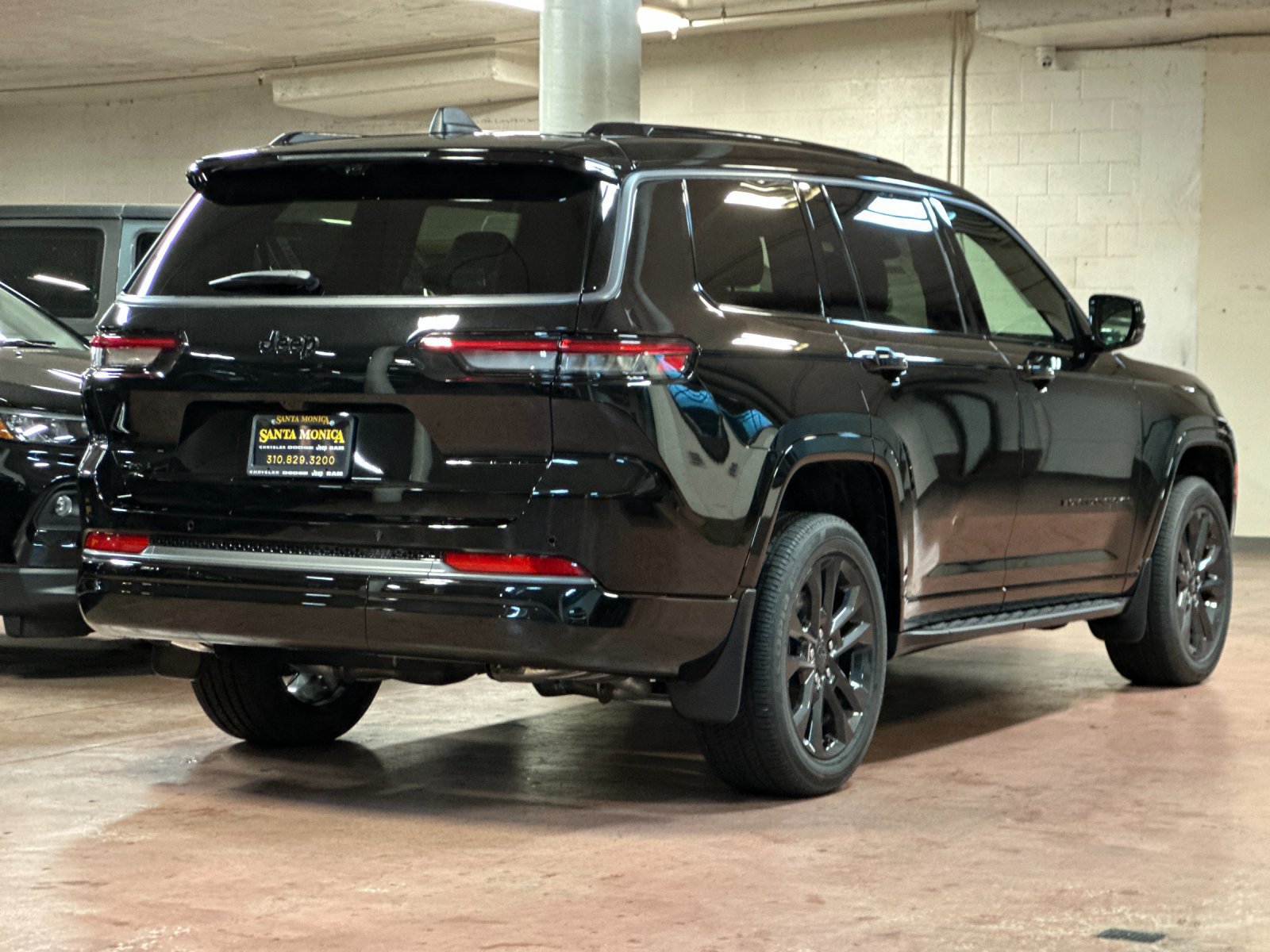 New 2026 Jeep Grand Cherokee L Limited AWD/4WD image 5