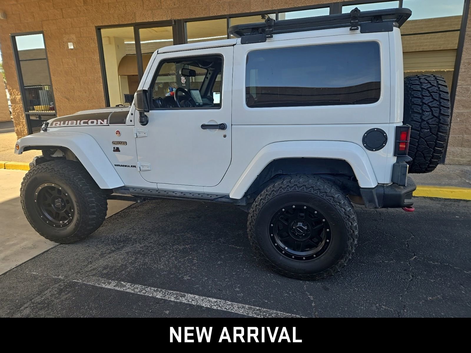 Used 2017 Jeep Wrangler Rubicon AWD/4WD image 5