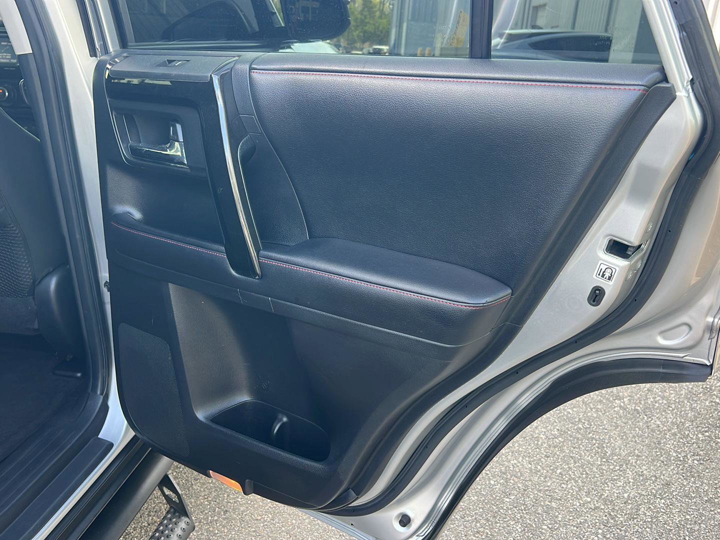 Used 2019 Toyota 4Runner TRD Off-Road image 15