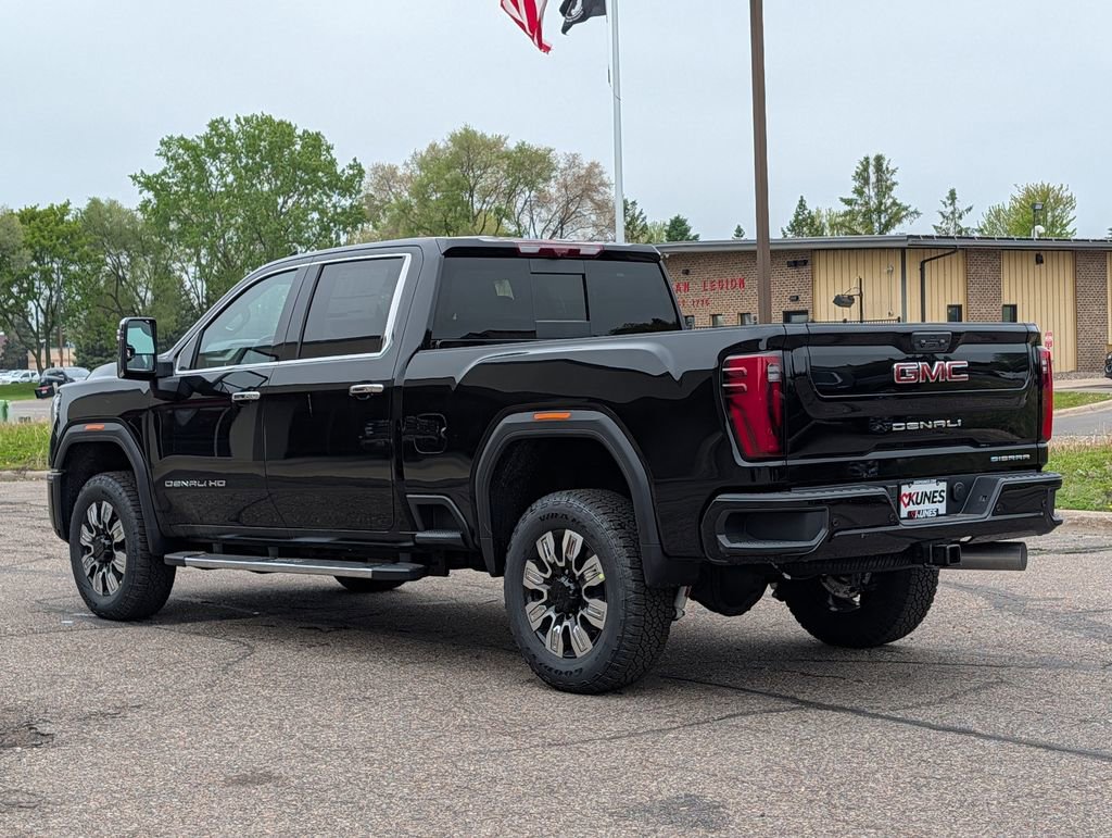 New 2026 GMC Sierra 3500 Denali w/ Denali Reserve Package AWD/4WD image 9
