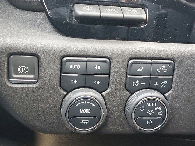 Certified 2024 Chevrolet Silverado 1500 High Country image 23