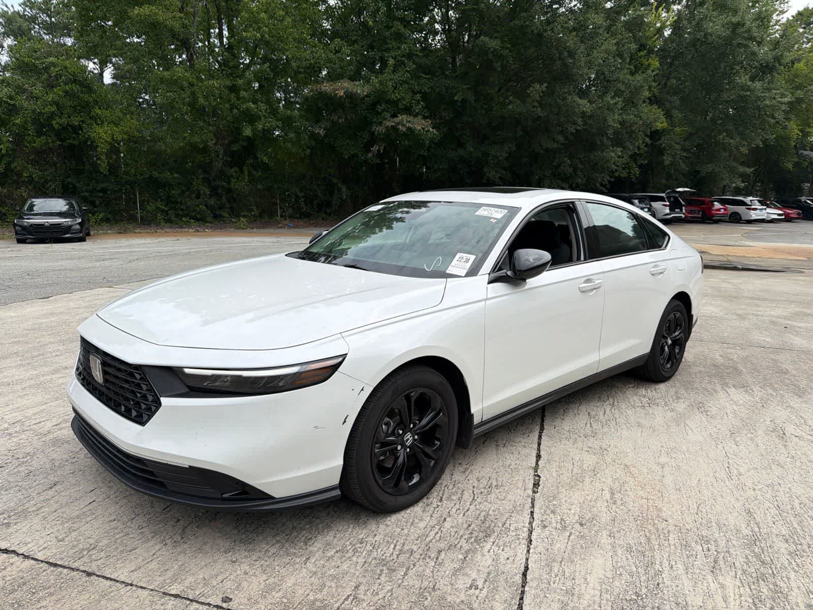Certified 2025 Honda Accord SE image 6
