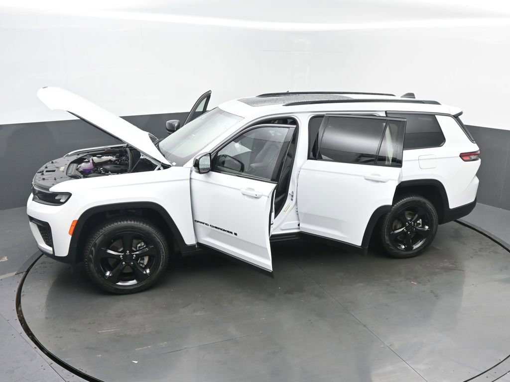 New 2026 Jeep Grand Cherokee L Limited w/ Limited Altitude Package AWD/4WD image 63