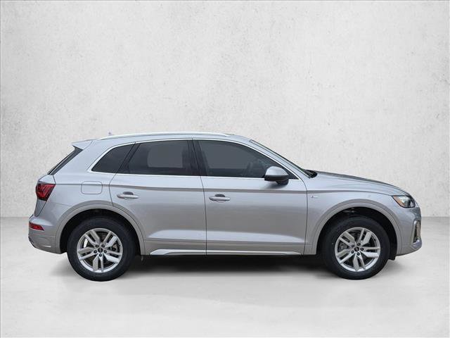 Certified 2023 Audi Q5 2.0T Premium w/ Convenience Package image 4