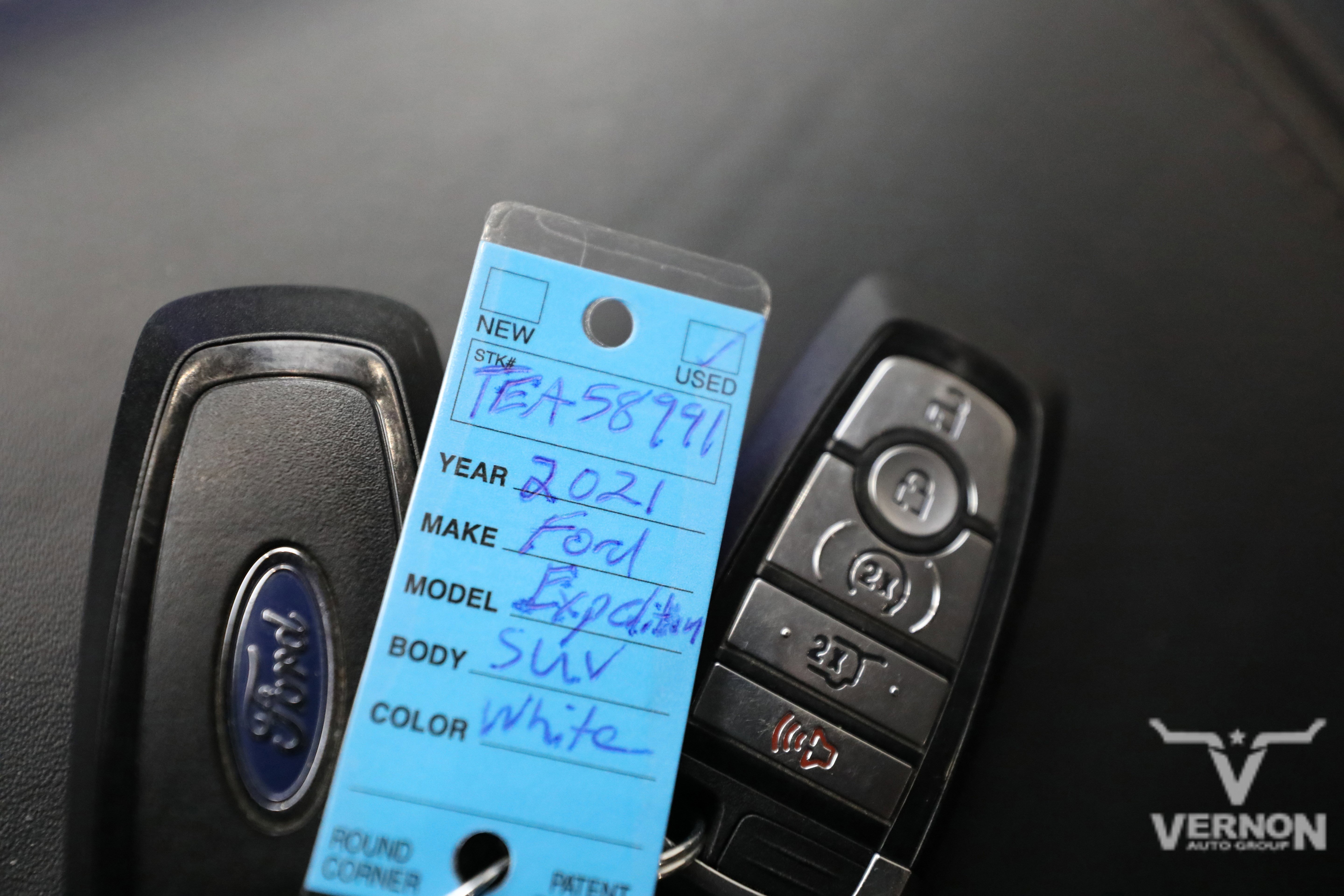 Used 2021 Ford Expedition Platinum AWD/4WD image 12