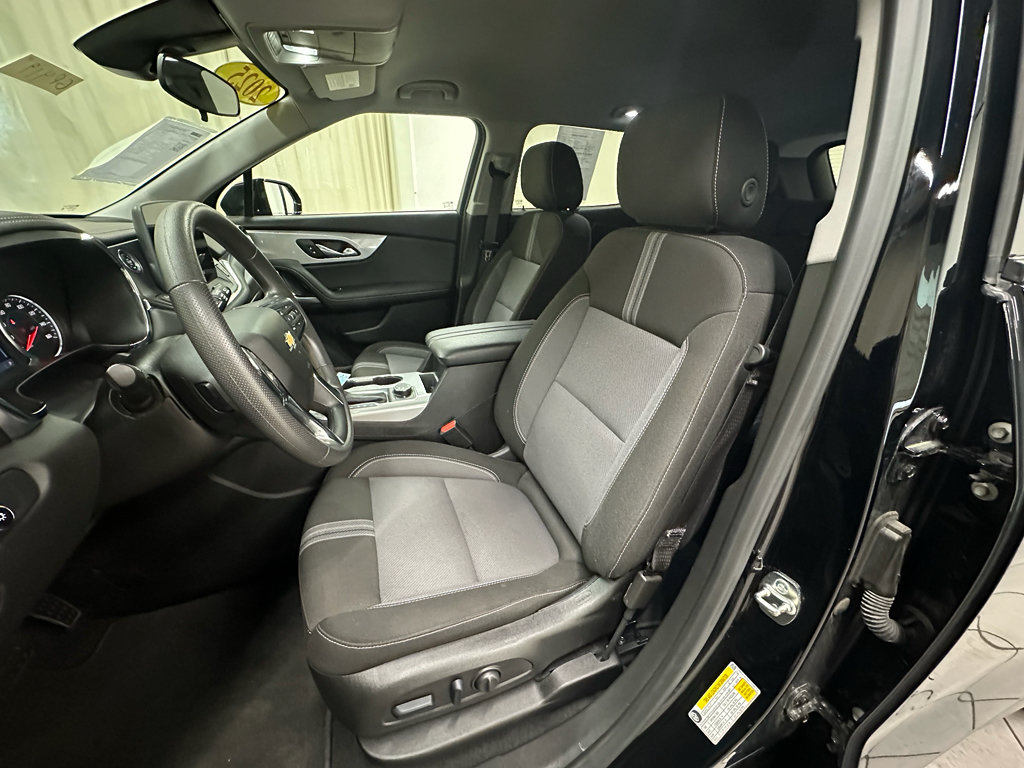 Certified 2025 Chevrolet Blazer LT AWD/4WD image 20
