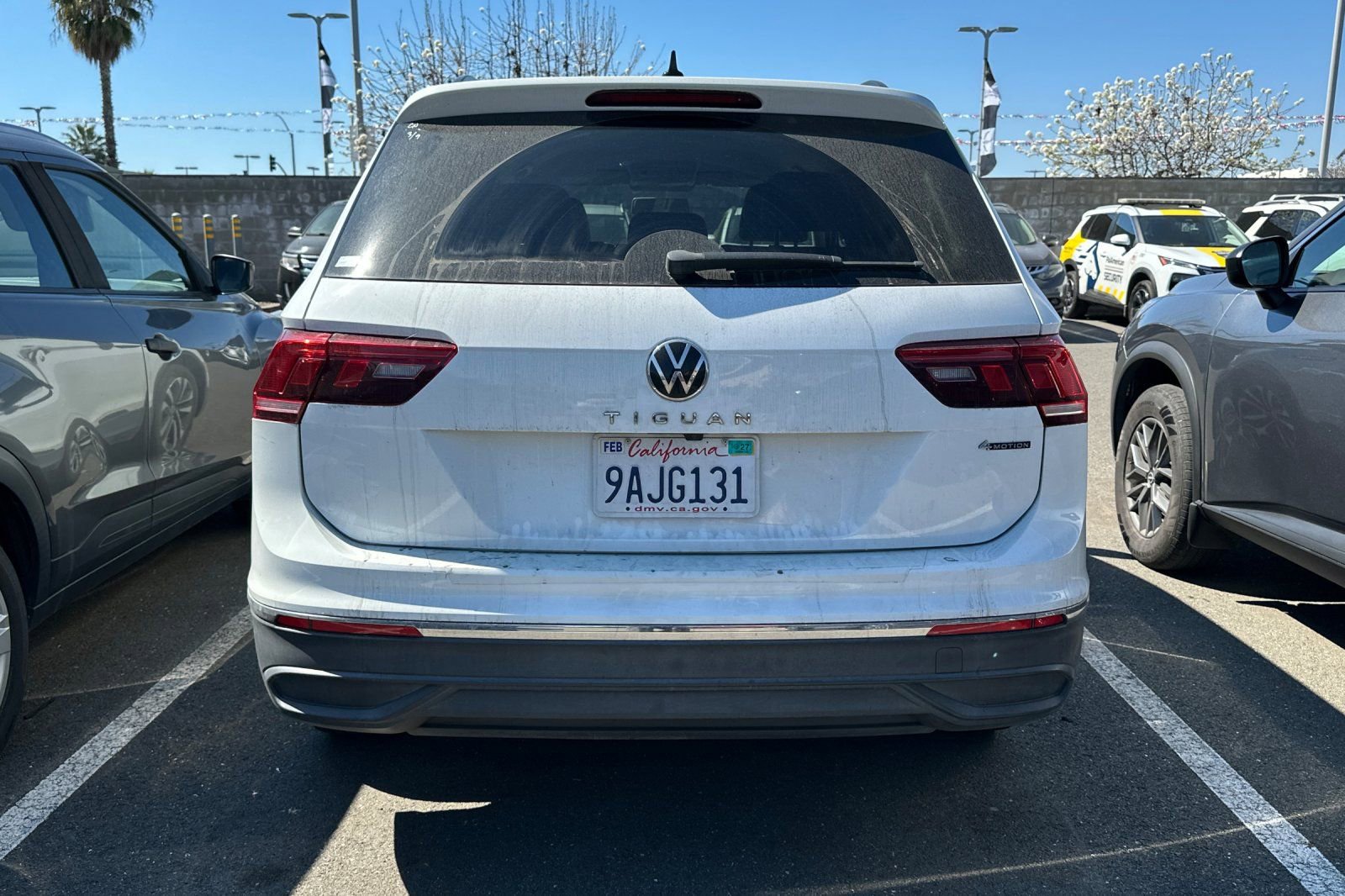 Used 2022 Volkswagen Tiguan S image 6