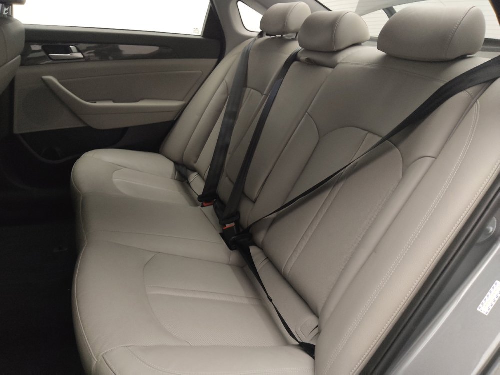 Used 2019 Hyundai Sonata Limited FWD image 18