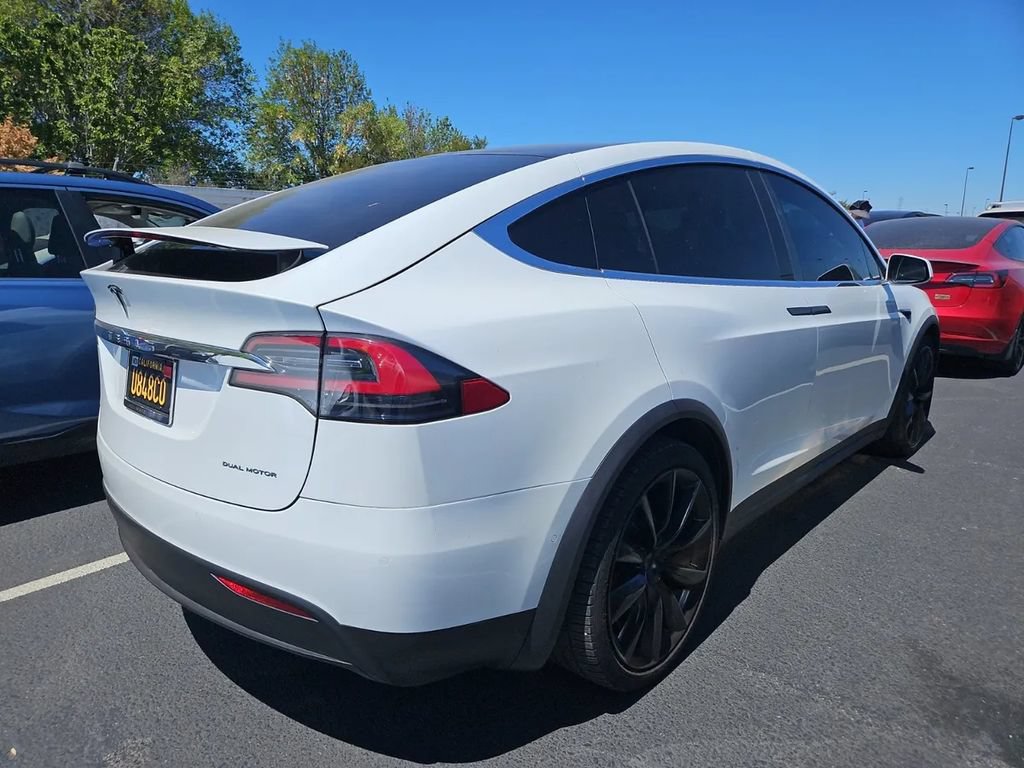 Used 2020 Tesla Model X Long Range AWD/4WD image 6