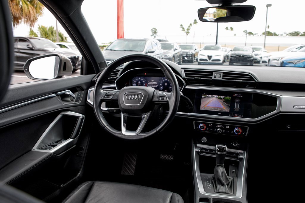 Used 2020 Audi Q3 2.0T Premium w/ Convenience Package image 33