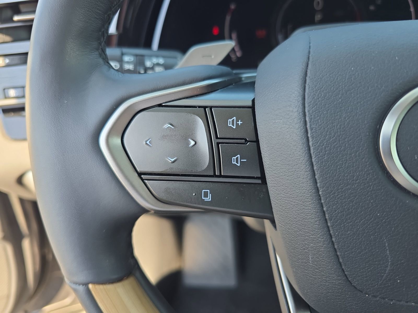 Used 2024 Lexus RX 350 AWD w/ Convenience Package image 23