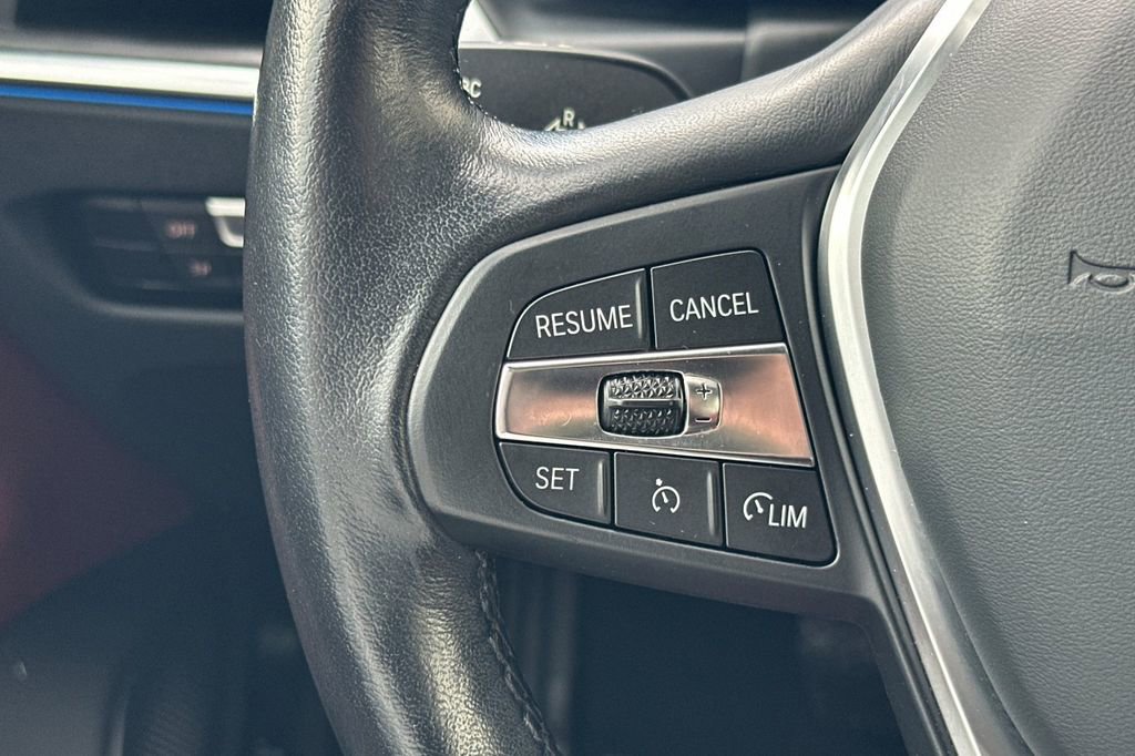 Used 2023 BMW i4 eDrive40 w/ Premium Package image 27