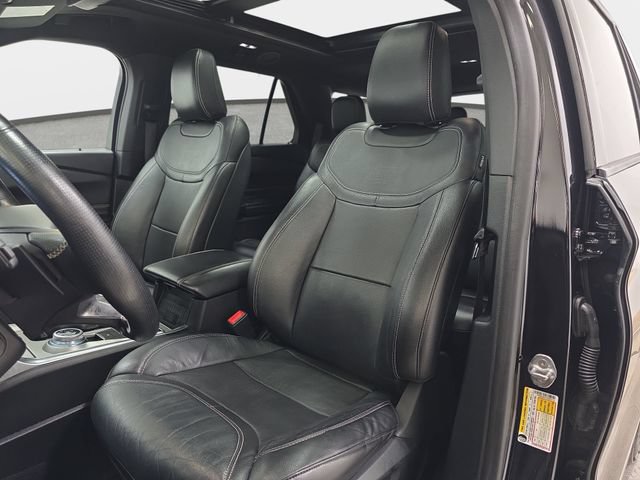 Used 2020 Ford Explorer ST w/ Premium Technology Package AWD/4WD image 14