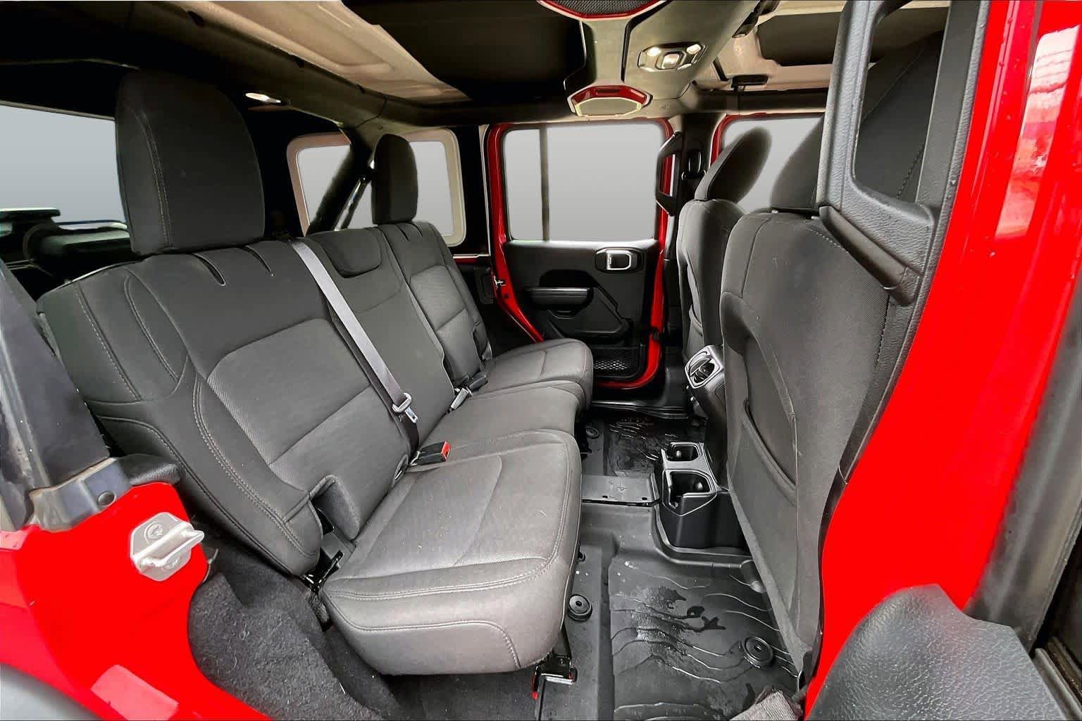 Used 2020 Jeep Wrangler Unlimited Sport AWD/4WD image 18