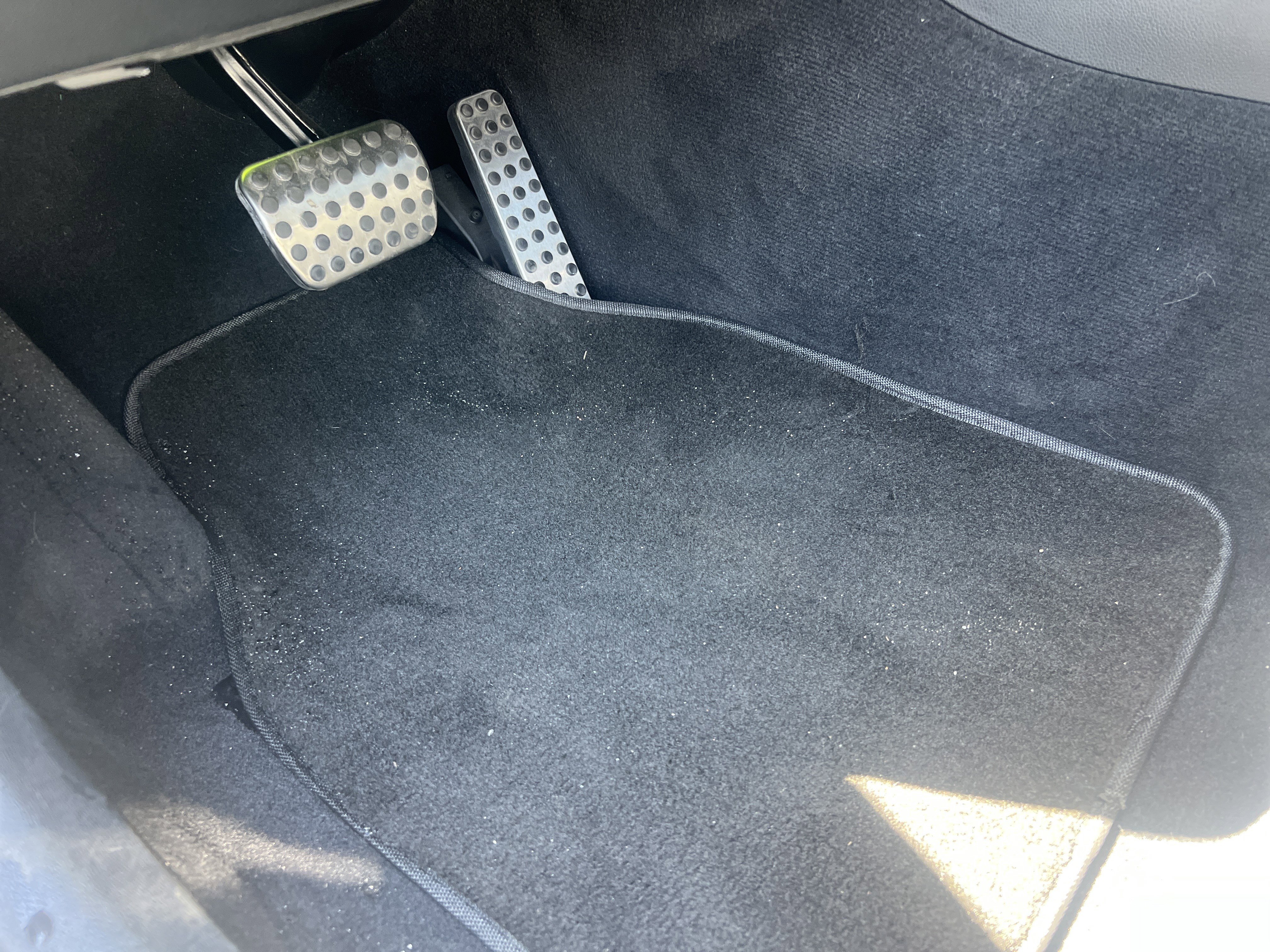 Certified 2021 Mercedes-Benz GLC 300 w/ AMG Line image 17