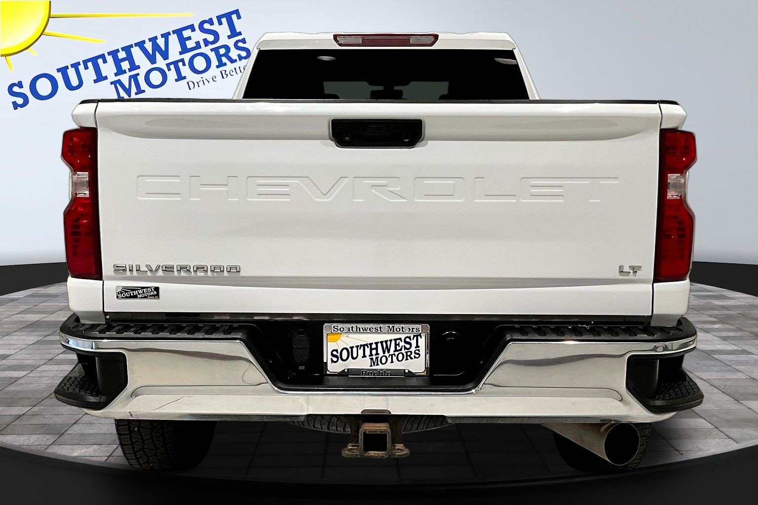 Used 2022 Chevrolet Silverado 2500 LT w/ Fleet Comfort Package AWD/4WD image 6