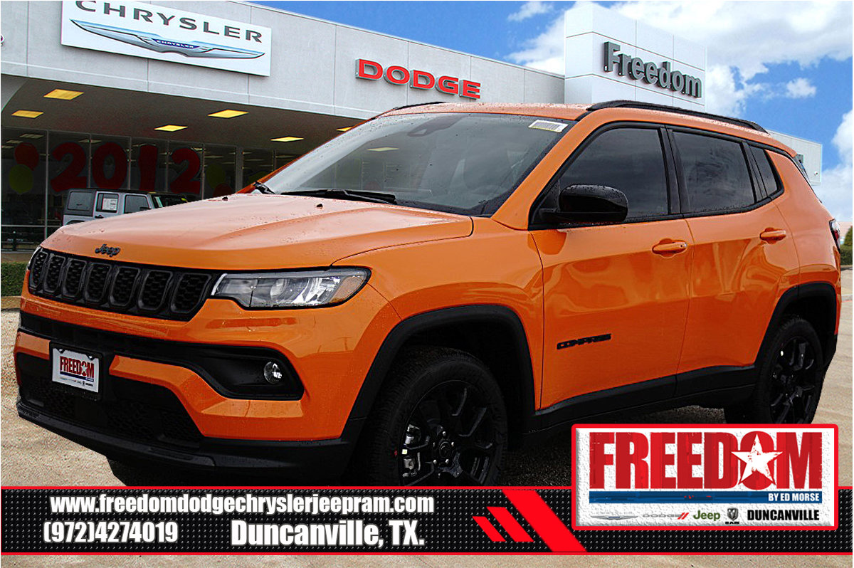 New 2026 Jeep Compass Latitude AWD/4WD image 1