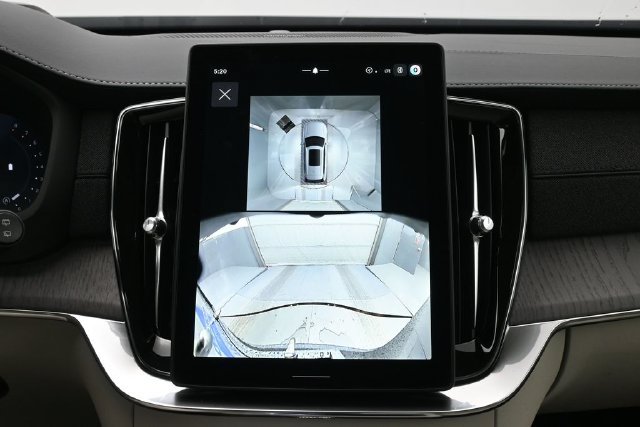 New 2027 Volvo XC90 B6 Ultra AWD/4WD image 22