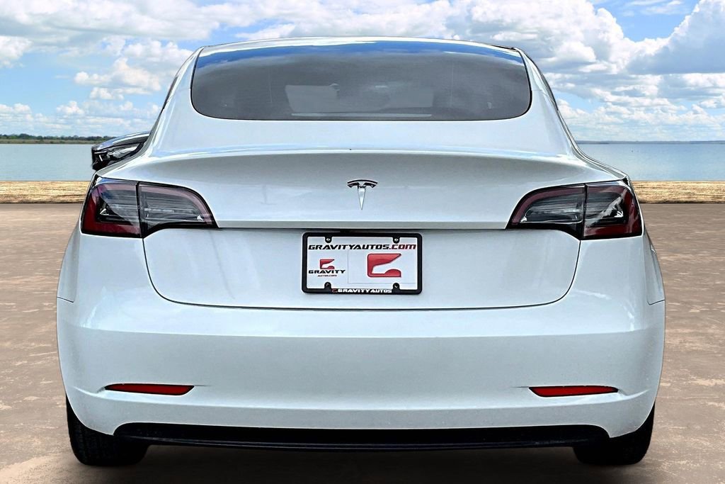Used 2023 Tesla Model 3 Standard Range RWD image 5