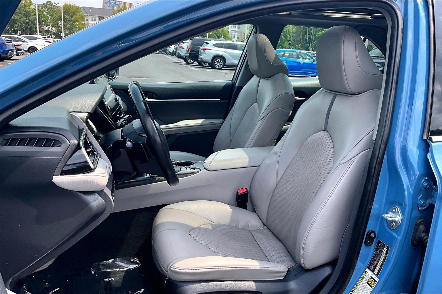 Used 2023 Toyota Camry XSE w/ Cold Weather Package FWD image 24