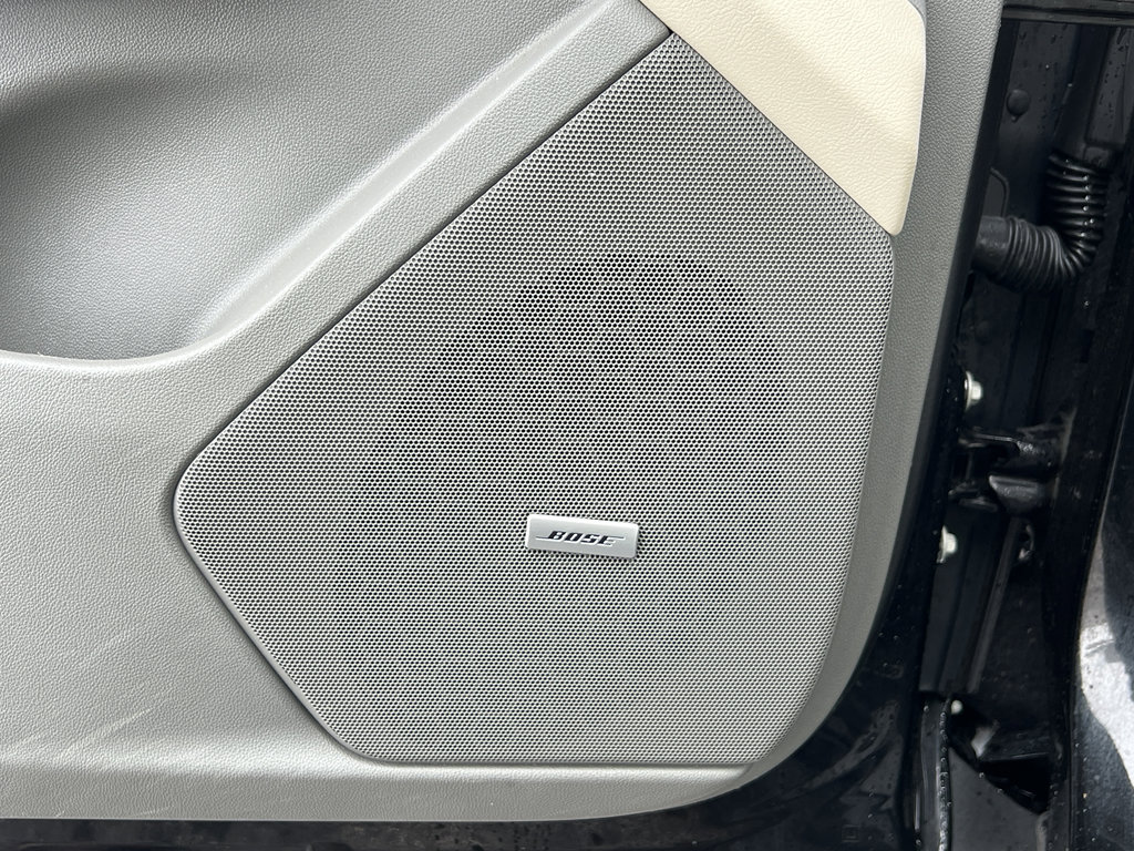 Used 2021 Cadillac XT5 Premium Luxury image 14