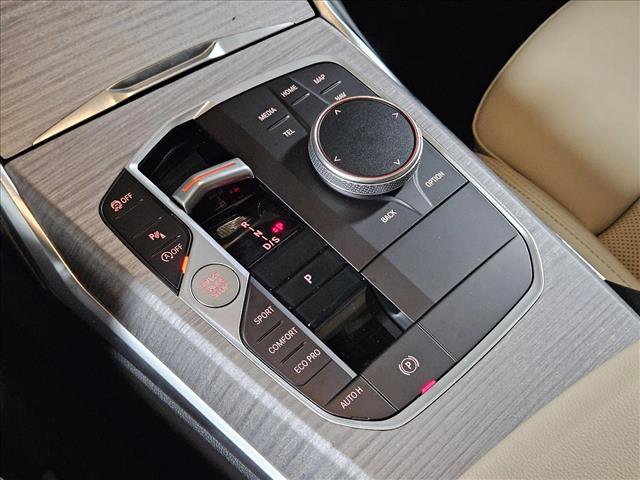 Used 2026 BMW 330i Sedan w/ Convenience Package image 11