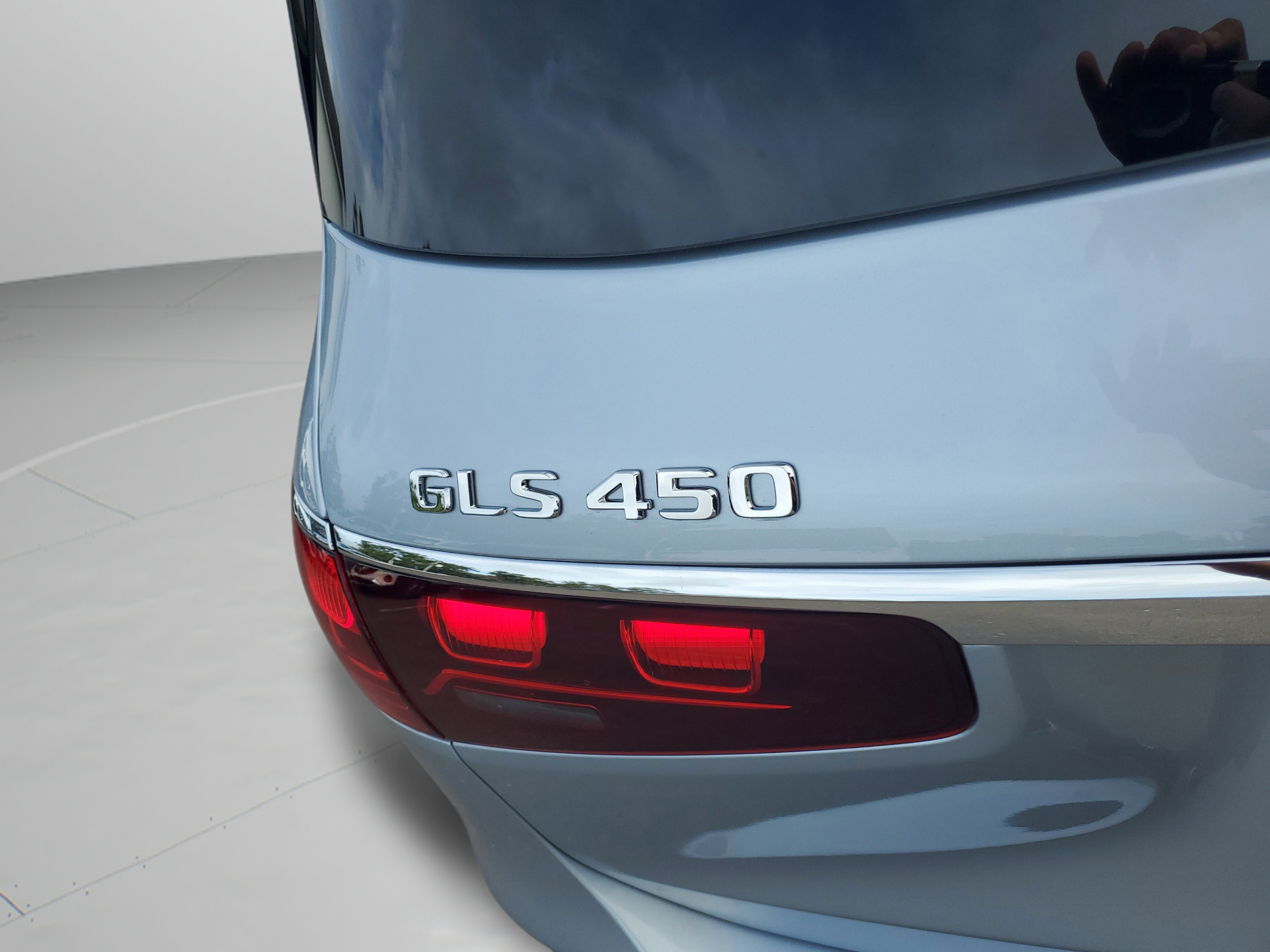 Certified 2026 Mercedes-Benz GLS 450 4MATIC image 39