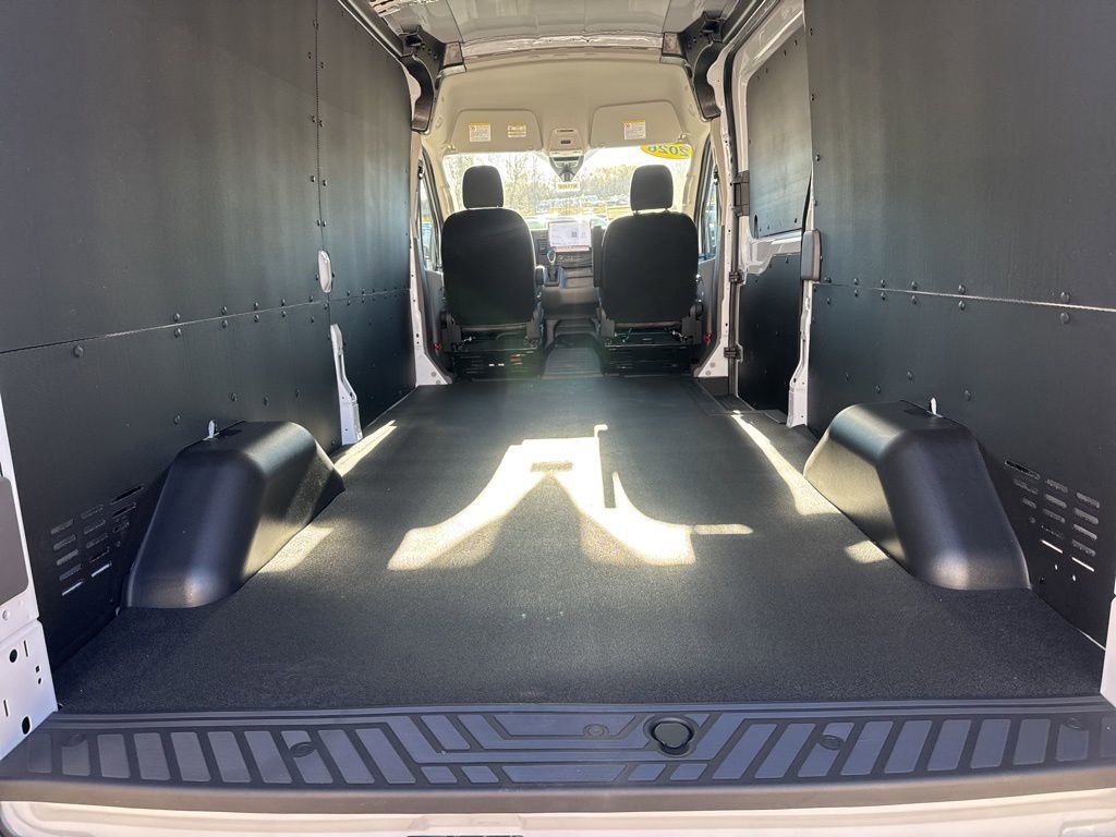 New 2026 Ford Transit 250 148 Medium Roof Extended AWD w/ Load Area Protection Package image 22