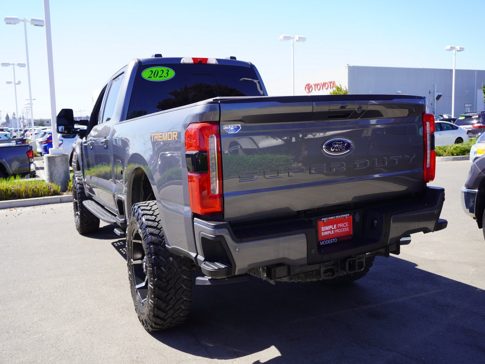 Used 2023 Ford F350 XLT w/ Tremor Off-Road Package AWD/4WD image 12