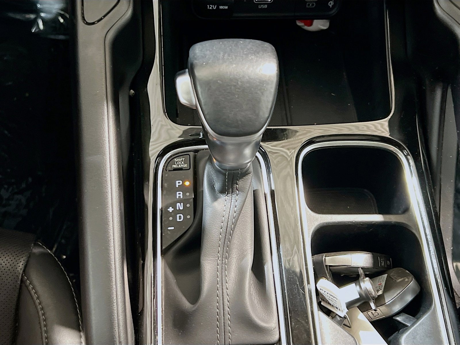 Used 2024 Kia Telluride S image 13