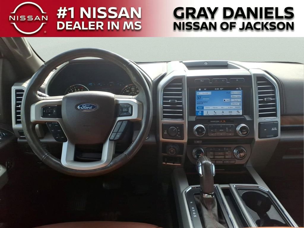 Used 2018 Ford F150 King Ranch w/ Equipment Group 601A Luxury AWD/4WD image 9