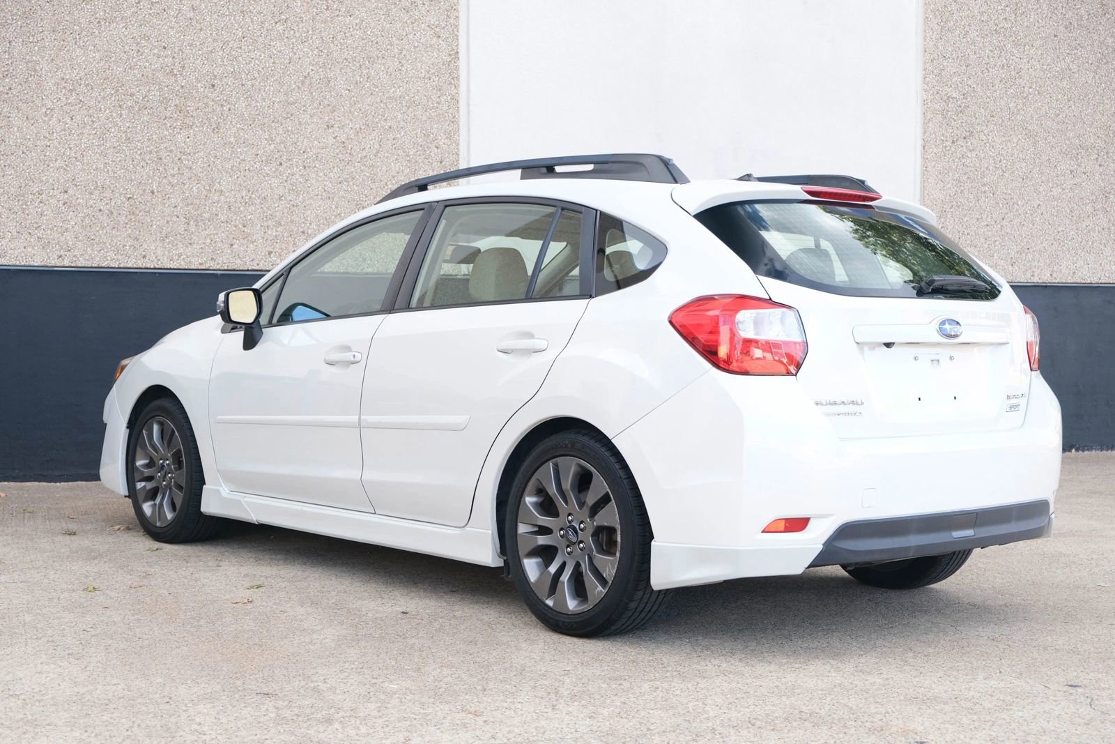 Used 2016 Subaru Impreza 2.0i Sport Premium image 14