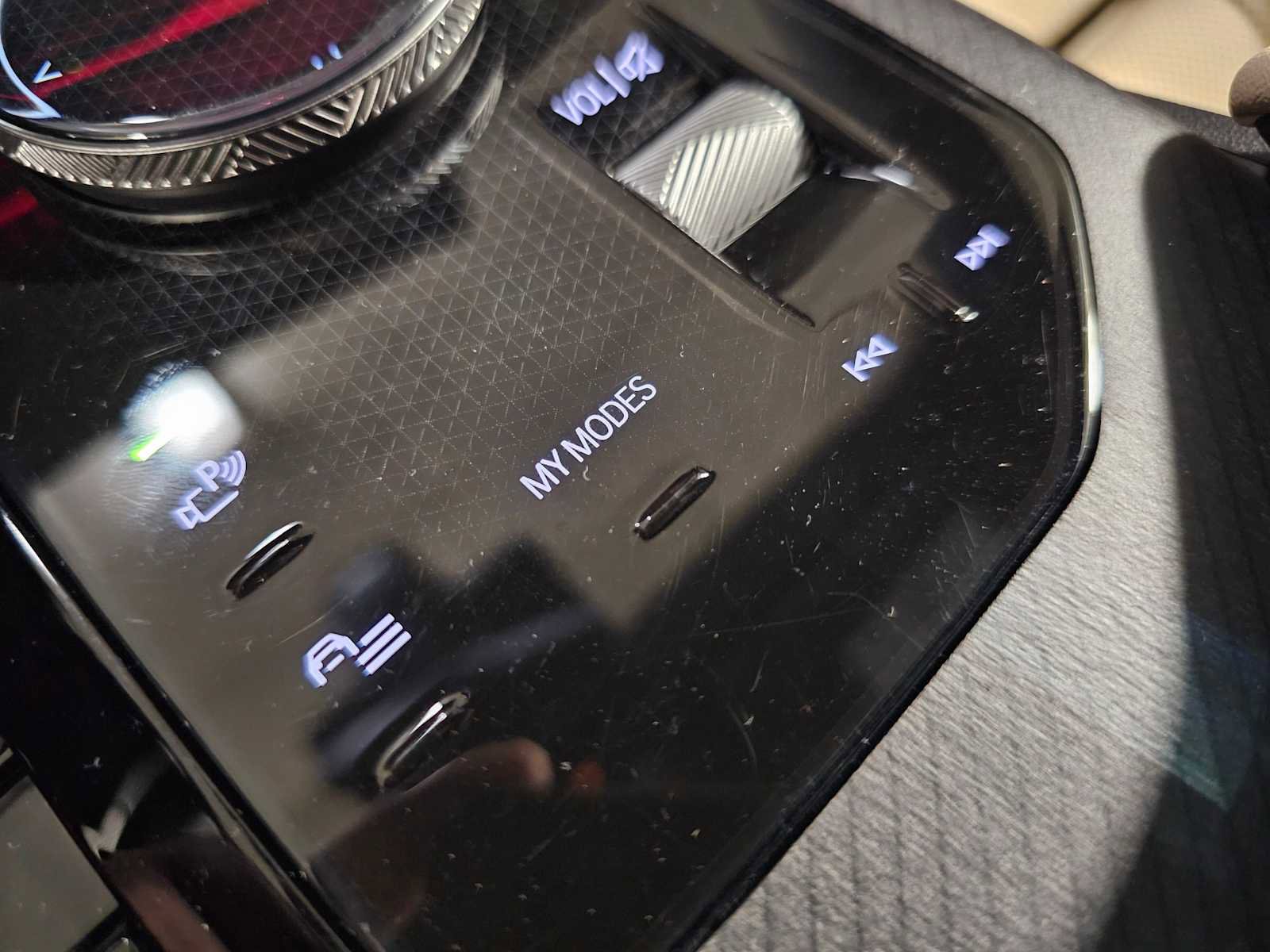 Used 2025 BMW X3 M50 w/ Premium Package image 23