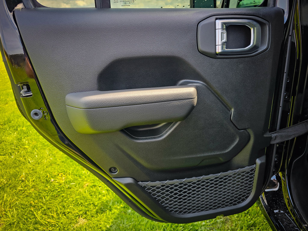 Used 2026 Jeep Wrangler Unlimited Sport AWD/4WD image 28